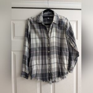 Aerie Gray and Cream Plaid Button-Down Shirt